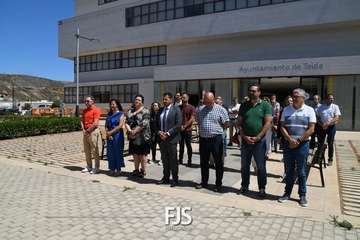 Telde rinde homenaje a las víctimas del terrorismo/TA y Francisco Javier Santana.